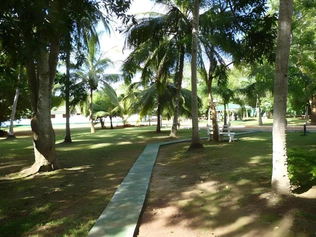 Saji-Sami Hotel Anuradhapura Luaran gambar