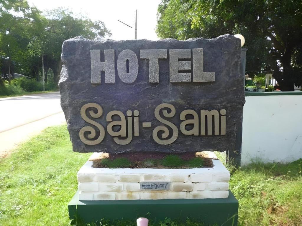Saji-Sami Hotel Anuradhapura Luaran gambar