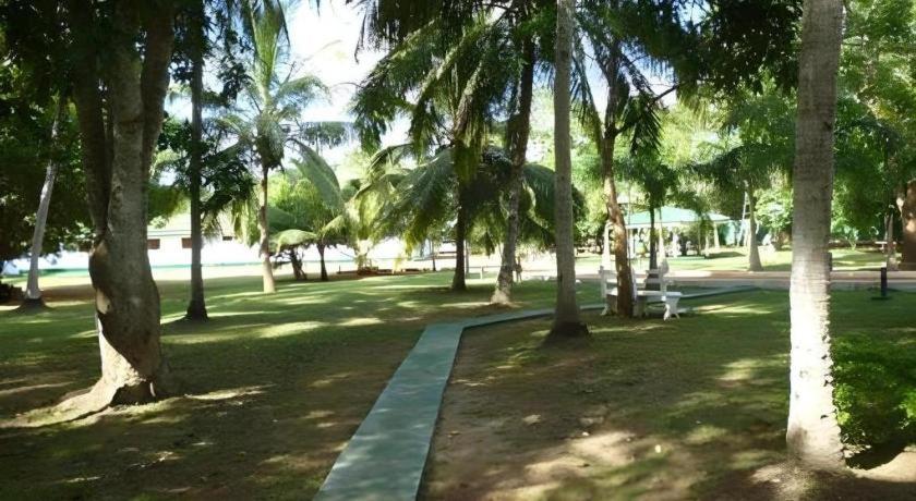 Saji-Sami Hotel Anuradhapura Luaran gambar
